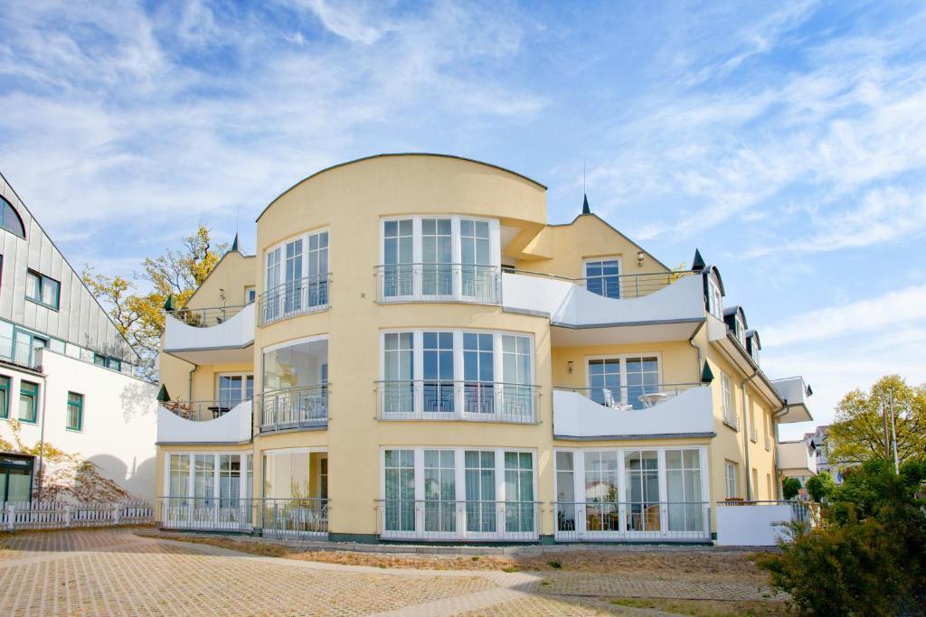 Ferienwohnungen Familie Glasner Binz Bilik gambar